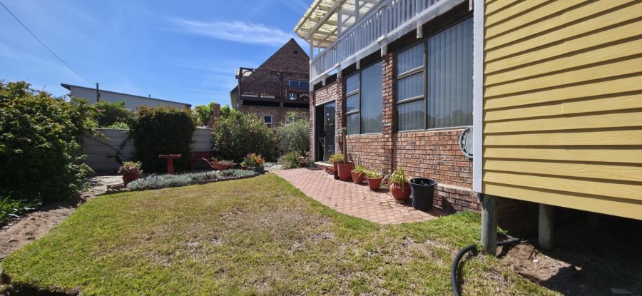 3 Bedroom Property for Sale in Fraaiuitsig Western Cape